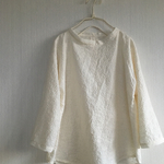 刺繍コットンローンのドルマンスリーブプルオーバー