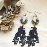 レース×ビーズのピアス