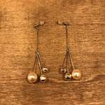 シルバーパールのボールピアス