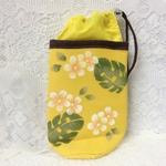 プルメリアとモンステラのペットボトルホルダー