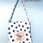 　【受注製作・名入れ】恐竜**カルノタウルス** レッスンバック