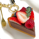 ベリーミックスチョコタルトのバッグチャーム