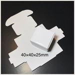 再入荷*ギフトbox 40×40×25mm ホワイト プレゼント箱 プチギフト 指輪や小粒ピアスに*