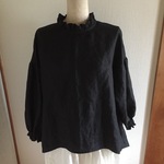 リネンのスタンドフリルブラウス ＊キャンディスリーブ＊ black