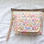♡リバティ キューフォーザズーのコンパクトおむつポーチ♡