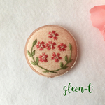 なでしこ🌸刺繍ブローチ(ヘアゴム可)