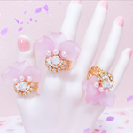 花びらビジューリング ラベンダー【リングケース付き】