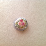 【再販×5】リネンと刺繍のバラと小花の ピルケースD