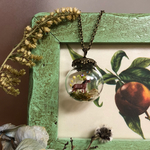 月と草原の馬のネックレス