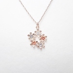 再販*やわらかピンクのお花ネックレス