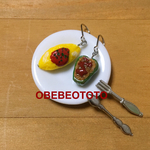 洋食ケチャップセットのピアス