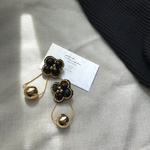 flower ball ピアス／イヤリング