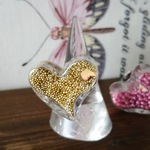 lucky pig🐷入り ｼｬｶｼｬｶ硝子のハートリング ｺﾞｰﾙﾄﾞ