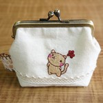 ※受注生産　カバンの中にコレ１つ！小物の整理にオススメです♪ネコさんのがま口(8,5cm)