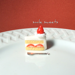 ショートケーキのブローチ♪（フェイクスイーツ）