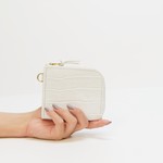 【Curious】L字ファスナー短財布 クロコ型 白 牛革