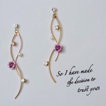 塔のお姫様❇︎貼るピアス❇︎シールピアス
