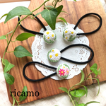 ヘアゴム コスモス 刺繍 くるみ ボタン 22mm