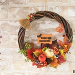 カボチャと魔女のほうきのハロウィンリース【アーティフィシャルフラワー】【秋リース　オータムリース 　Halloween 収穫祭】    