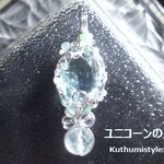 グリーンフローライト・ファセットカット＆ビーズペンダント（ワイヤージュエリー☆ワイヤーアクセサリー☆ワイヤーラッピング天然石ネックレス）