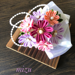 【つまみ細工 コサージュ】秋桜