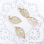 ひとしずくの透かしリーフ🌿イヤリング/ピアス