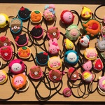 なにが届くかはお楽しみ  ヘアゴム