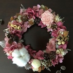 Antique  pink * Autumn  wreath   ギフト リース