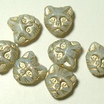 チェコビーズ　猫フェイス　白猫　３個