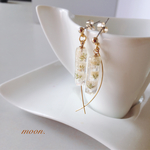 ボタニカルなピアス