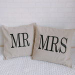 『 MR MRS 』ウェディングクッション
