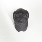 よい顔の黒猫