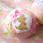 hana*ハンドメイド★パッチワークコットンボール8cmサイズ♪ねこちゃん