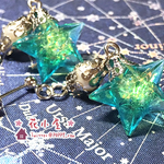夜空に輝く星 ピアス/イヤリング（青緑色/シルバー）