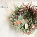 ♪オーガンジーリボンのクリスマスミニリース♪クリスマススワッグ・インテリア雑貨♪