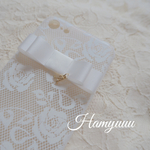 〈ホワイト〉フラワーレース柄 ホワイトリボン イニシャル付  iPhone6/6sケース