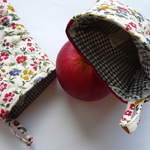 小花＆赤🌸乙女のキッチンミトン (内布モノクロチェック編)
