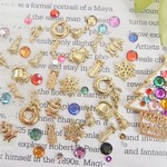 ☆クリスマスパーツ30個とラインストーン　金色/マットゴールド　レジン封入