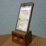 スマホダブルスピーカー(杉)縦横視聴可
