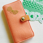 本革&ミナペルホネン◎手帳型iPhoneケース ちょうちょ choucho SEサイズ