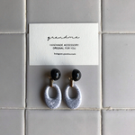 pierce or earring