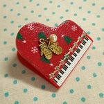クリスマスのピアノ型クリップ　手袋