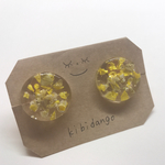 パンジーの花びらイヤリング