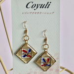 クイーンの願いこゆりカラーレジンピアス