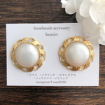 アンティークボタンピアス／イヤリング
