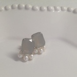 ★SUMMER SALE★アクリルパーツ（グレー）×淡水パール　シックピアス：イヤリング可