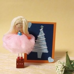 クリスマスによせて☆　クリスマスカードと人形　ピンク