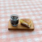 今日のカフェ＊ベイクドチーズケーキとアイスコーヒー＊プレート