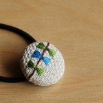 リネン手刺繍ヘアゴム　　（みどり×あお）