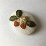 どんぐり 刺繍ブローチ② 